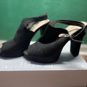 Torrid size 9 peep toe heels